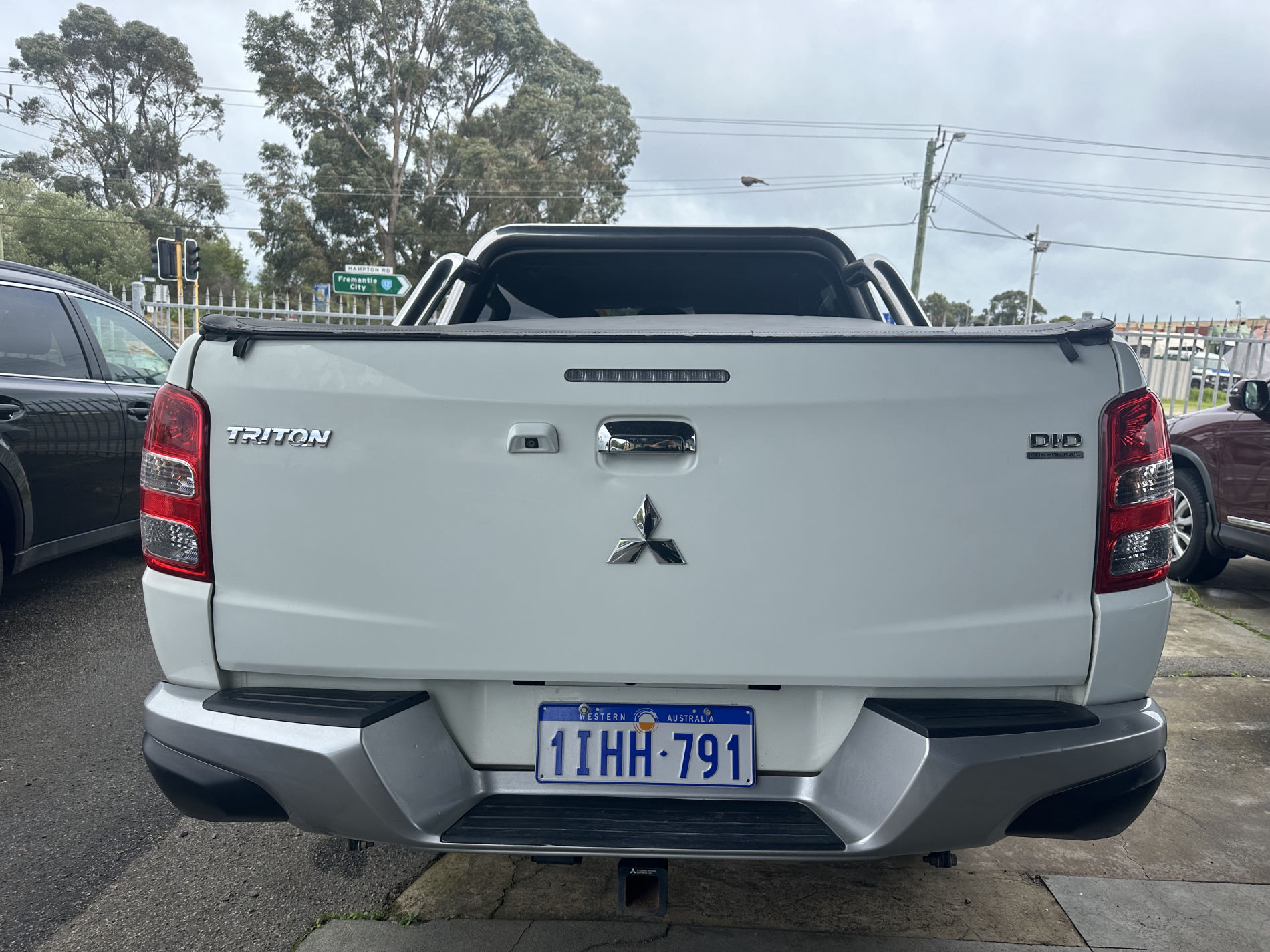2016 MITSUBISHI TRITON