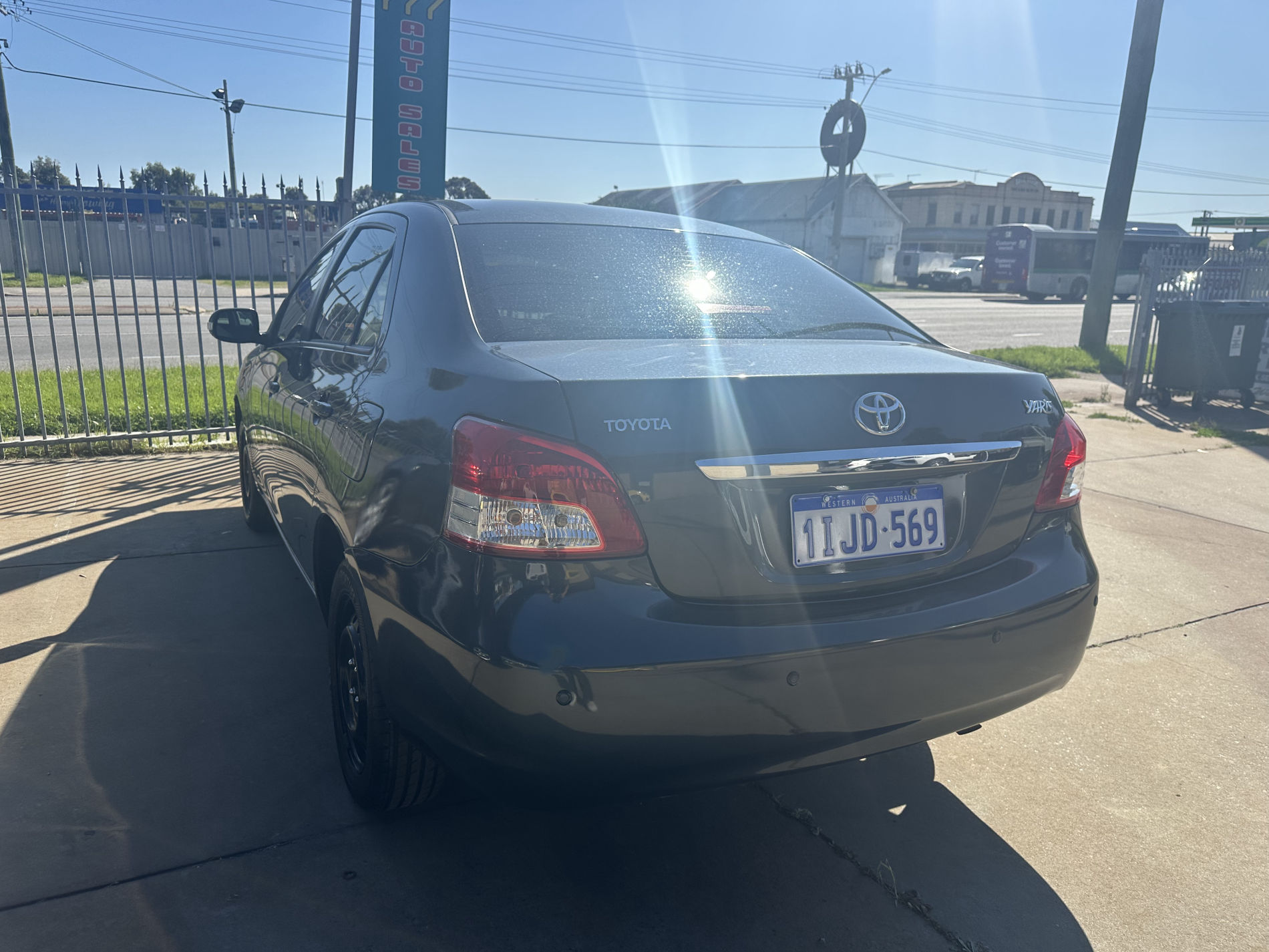 2012 TOYOTA YARIS