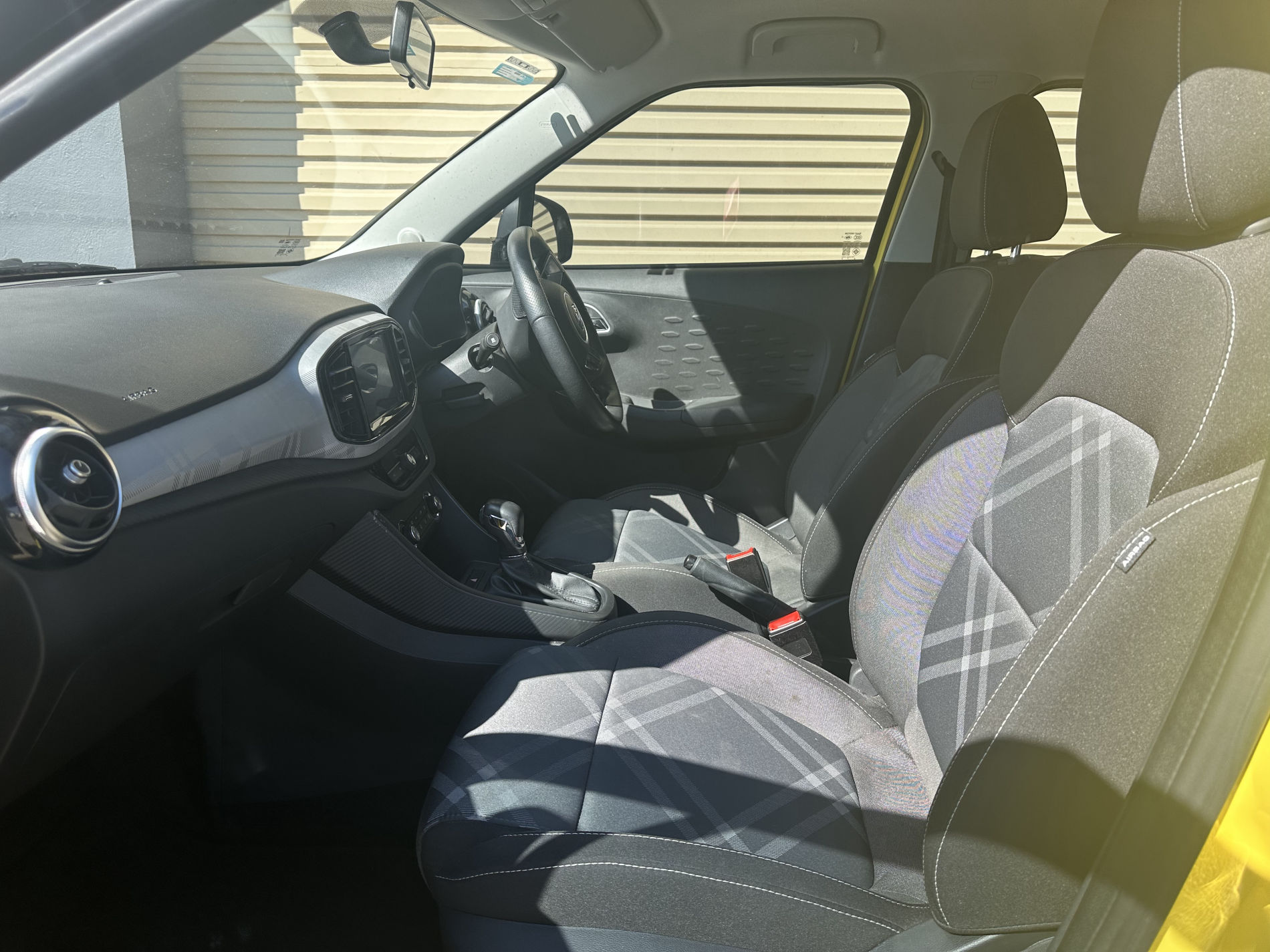 2022 MG3