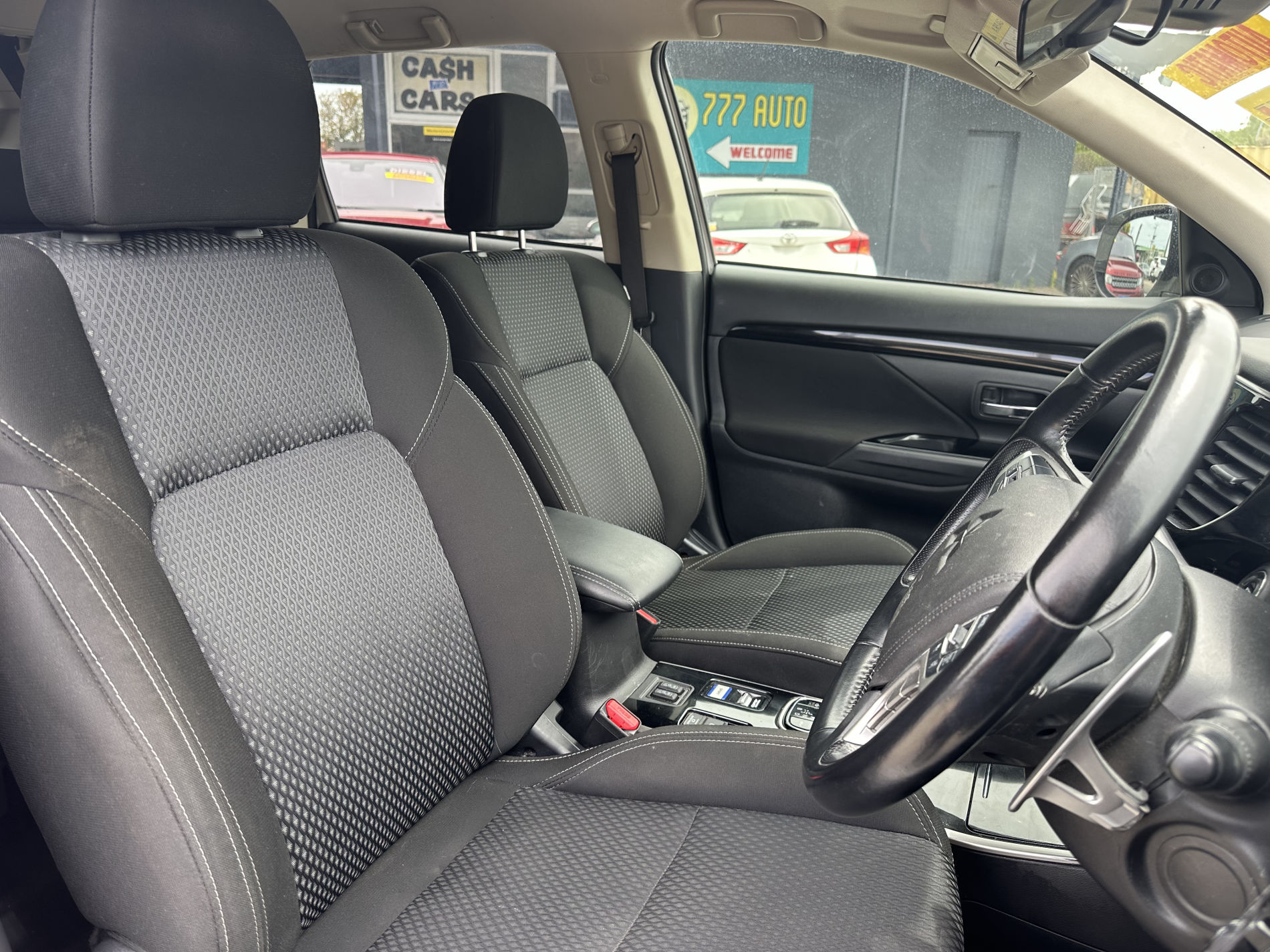 2021 MITSUBISHI OUTLANDER