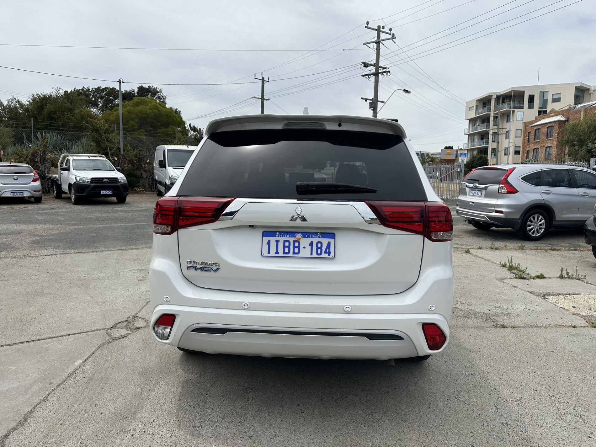 2021 MITSUBISHI OUTLANDER
